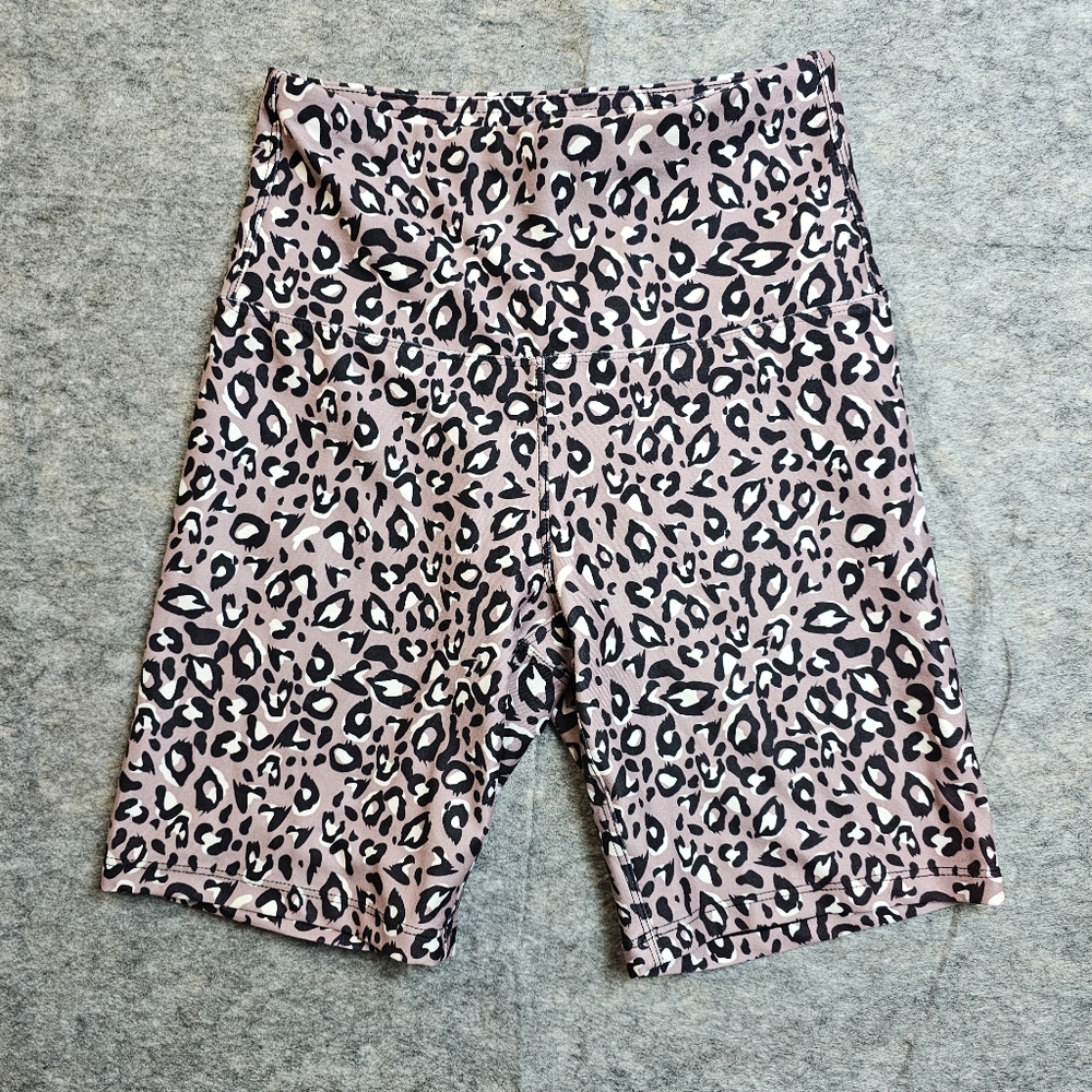 Kyodan Bike Shorts XS Leopard Print NWOT